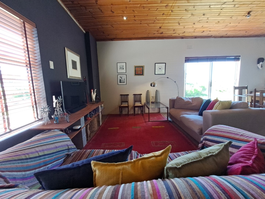 3 Bedroom Property for Sale in Sunrise On Sea Eastern Cape